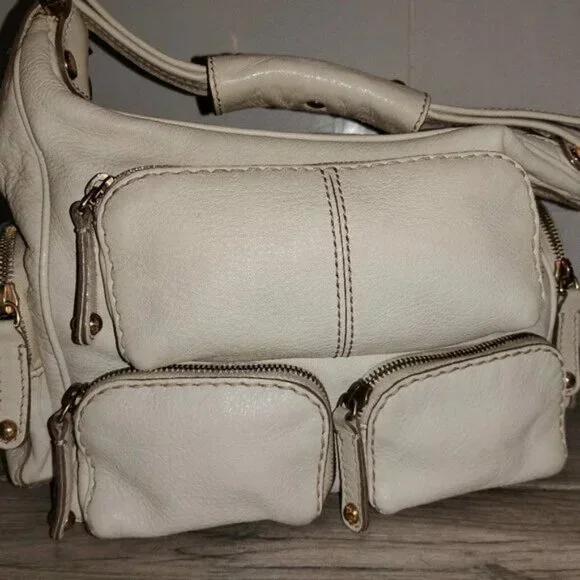 Tod's T-media Multi Pocket Cargo Shoulder bag in cream/off white - Picture 2 of 16